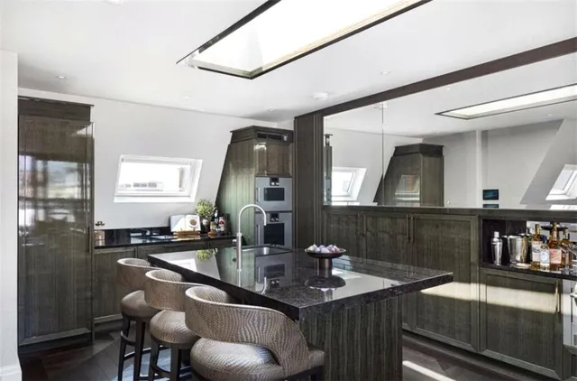 21-22, Prince of Wales Terrace, Kensington, London