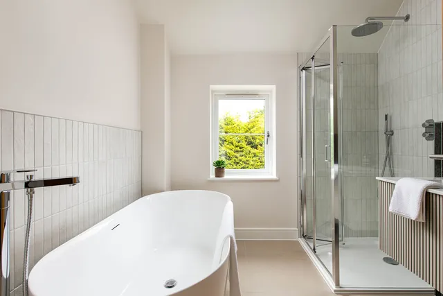 5 The Maples, Bristol BS49 4FS