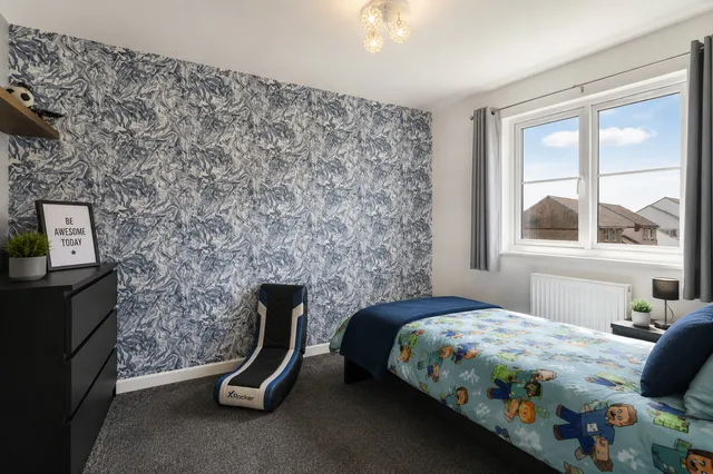6 Larcombe Road, St. Austell PL25 3EZ