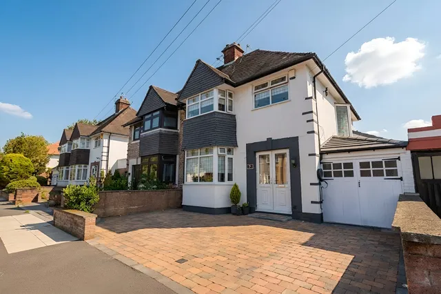 9 Bellefield Avenue, West Derby L12 1LR