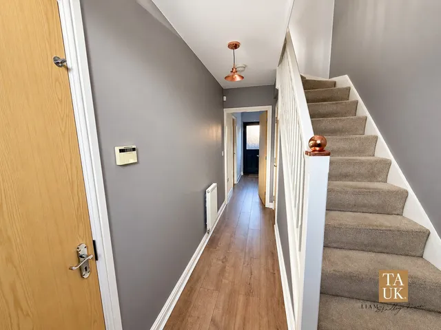 24 Kings Road, Manchester M34 5EP