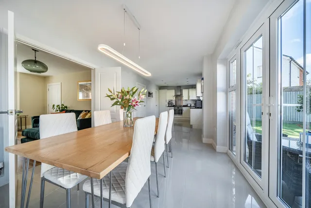 8 Lancer Drive, West Malling ME19 4QR