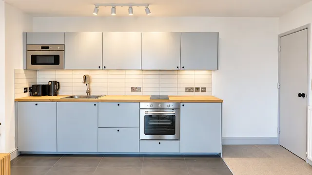 Westhill House Exmouth Place, Hastings TN34 3JA