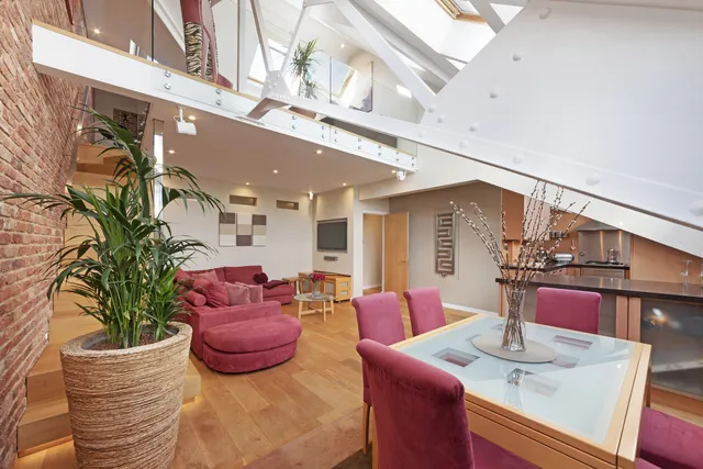 151 Brook Road, London NW2 7DW