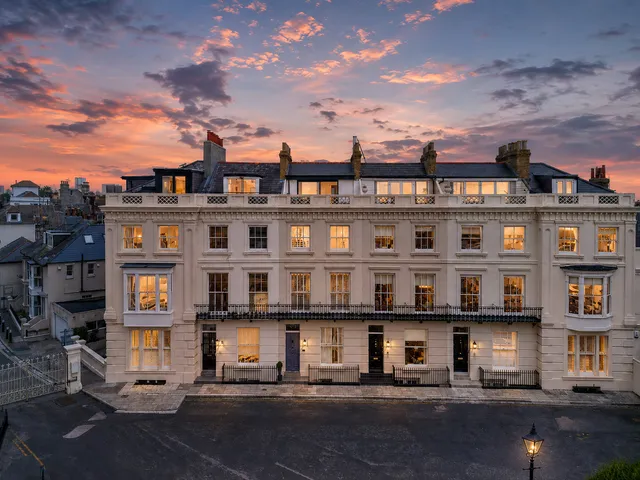 3 Clifton Terrace, Southsea PO5 3NL