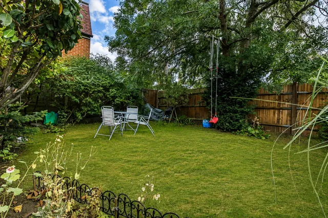 262a Colney Hatch Lane, Muswell Hill N10 1BD