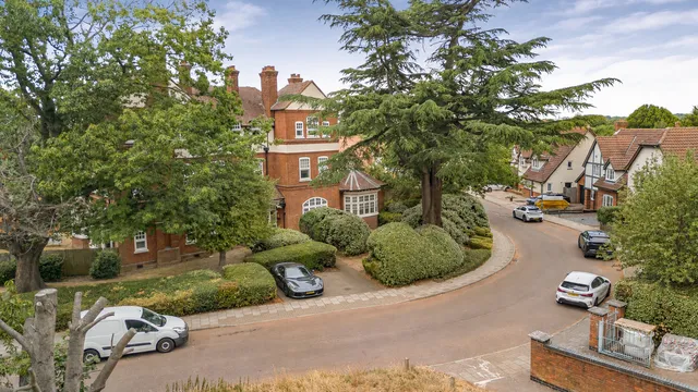 11 Acacia Way, Sidcup DA15 8WW