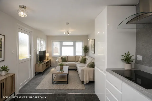 84 Berkeley Vale Park, Gloucestershire GL13 9TG