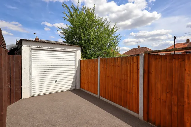 13 Anthony Close, Billericay CM11 2QD