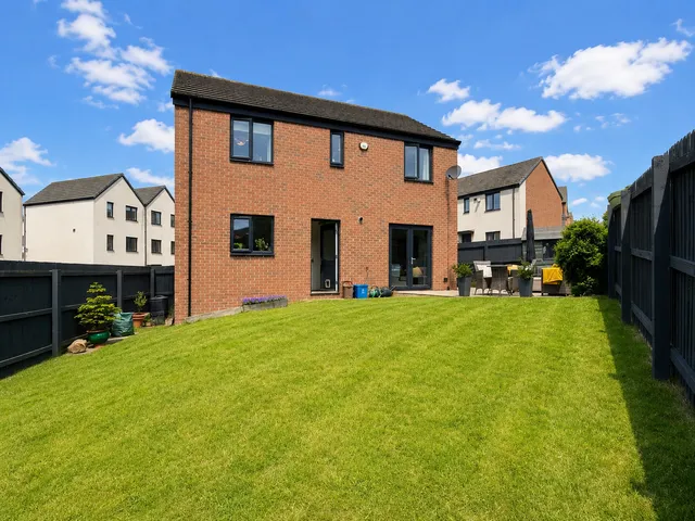 28 Heol Booths, Cardiff CF3 6WA