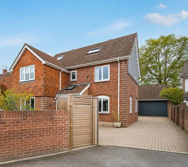 6 Forest Road, Melksham SN12 7AA