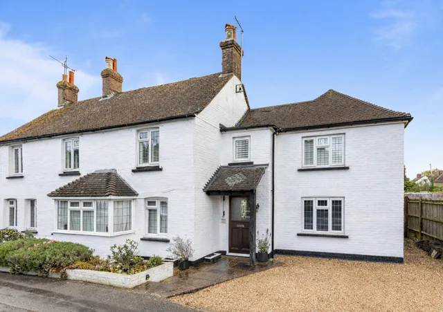 260 Crawley Road, Horsham RH12 4HG