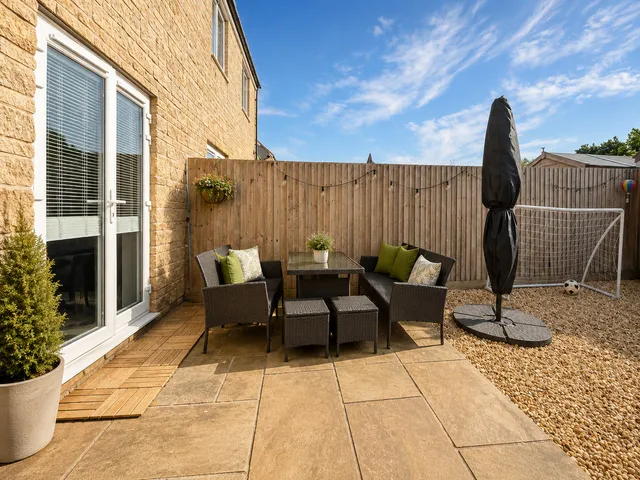 19 Lily Road, Frome BA11 5FQ