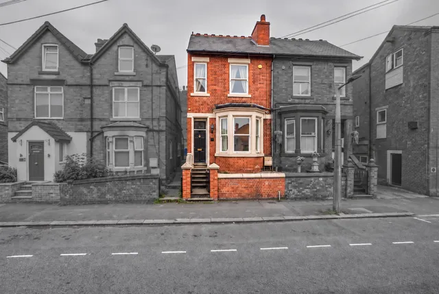 17 Stamford Street, Ilkeston DE7 8FL