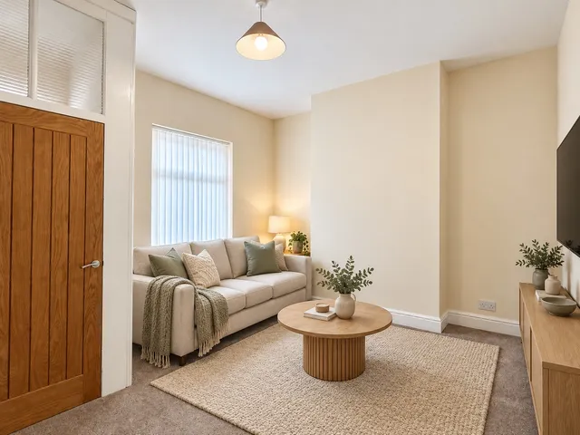 88 Hope Street, Dukinfield SK16 4EB