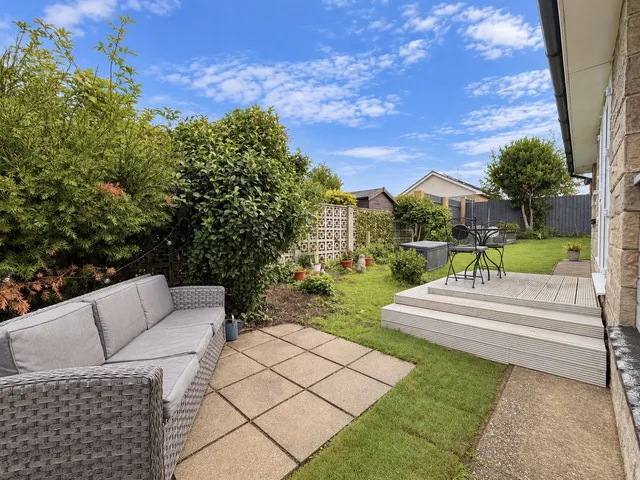 17 Princes Way, Shanklin PO37 7DU