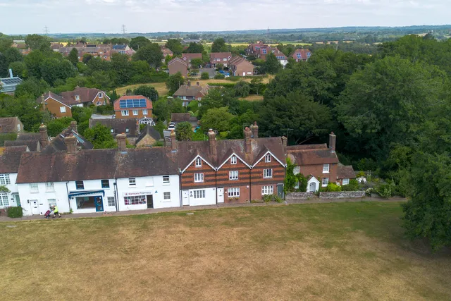11 The Green, Newick BN8 4LA