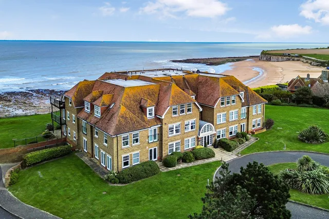 Flat 5, Bayside Heights Joss Gap Road, Broadstairs CT10 3PF