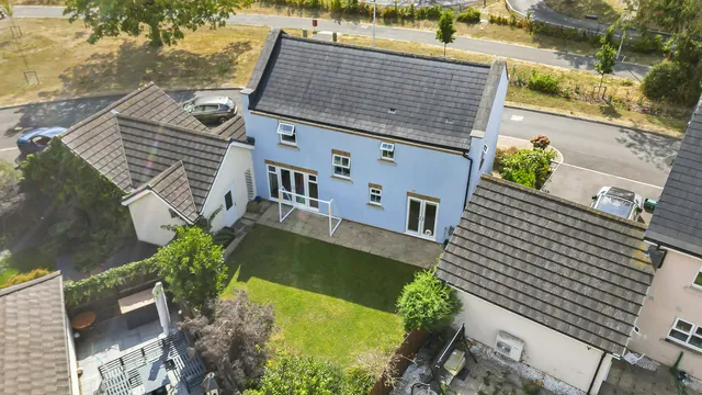 23 Great Pease Pk, Bristol BS34 5ST