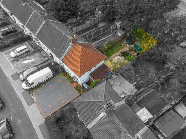 111 Littlefield Road, Edgware HA8 0TE