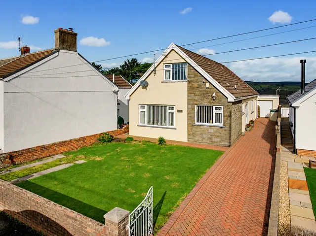 Mi Ela Cefn Road, Bridgend CF32 0BD