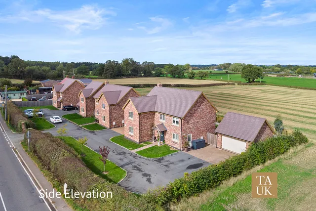 Milepost House Walford Heath, Shrewsbury SY4 2HS