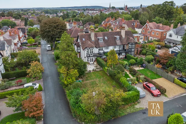 17 Port Hill Gardens, Shrewsbury SY3 8SB