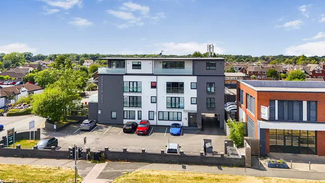 Flat 6, Sovereign House Queensway, Poynton SK12 1JG