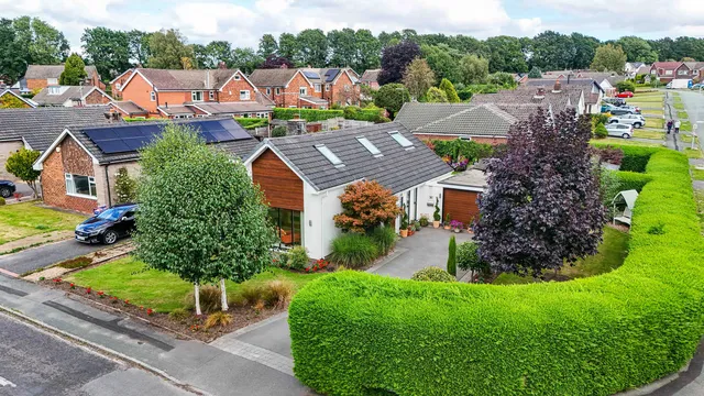 6 School Lane, Poynton SK12 1AX