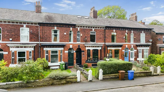 253 Manchester Road, Stockport SK4 5EB