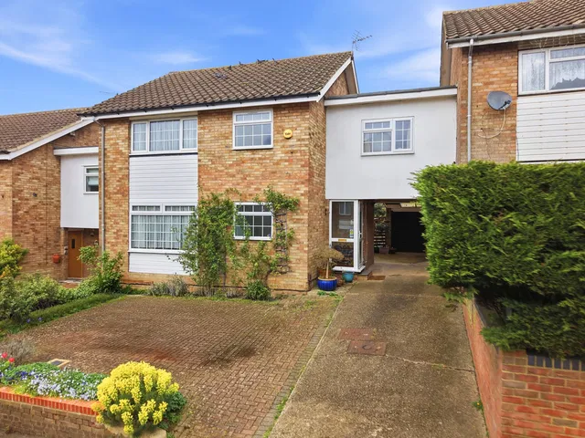 147, Carpenders Avenue, Watford