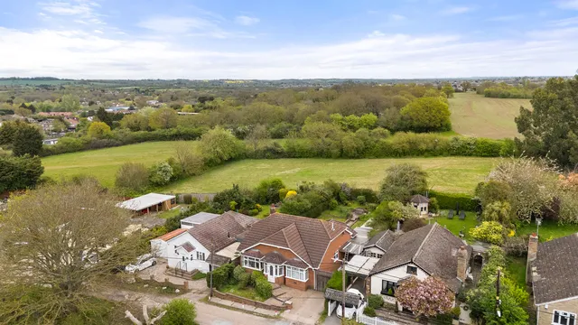 Ramsden Cottage Ramsden View Road, Wickford SS12 0LE