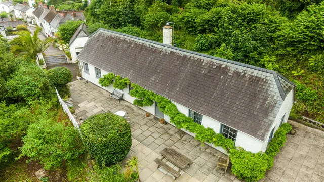 Thatches Helford, Helston TR12 6JU