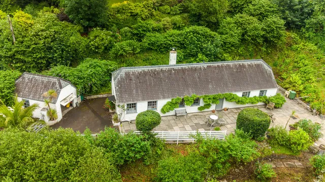 Thatches Helford, Helston TR12 6JU