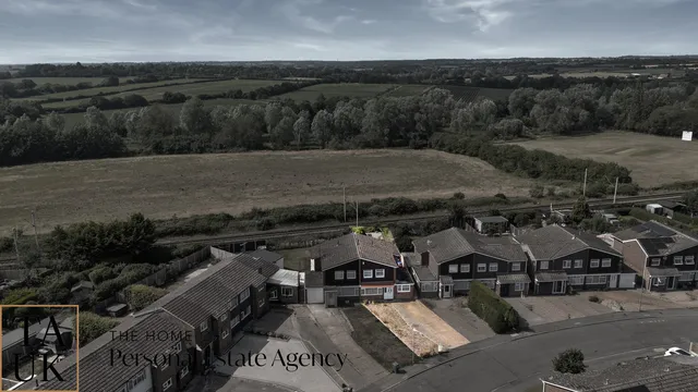 46 Sherwood Way, Colchester CO5 9LJ