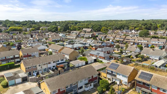 57 Bramble Road, Essex SS9 5HA