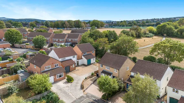 5 Linnet Way, Frome BA11 2UY