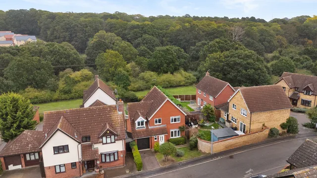 13 Goldcrest Close, Colchester CO4 3FN