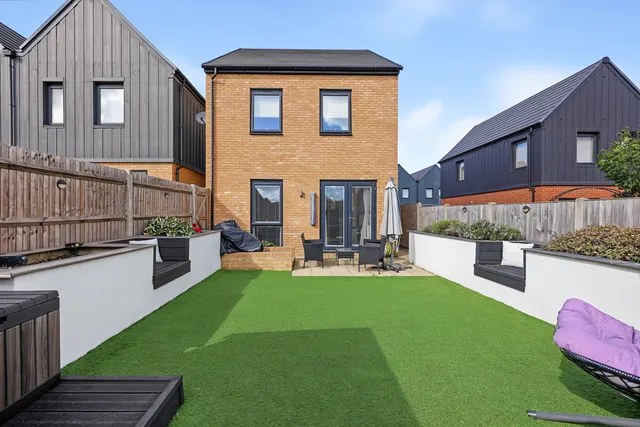 3 Juno Road, Sittingbourne ME10 2QU