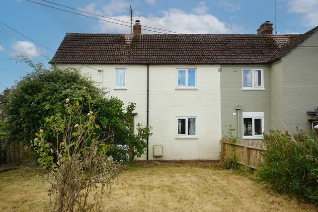 11 Lynch Road, Gloucestershire GL13 9TA