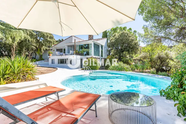 Villa in VALDEMORILLO, Madrid