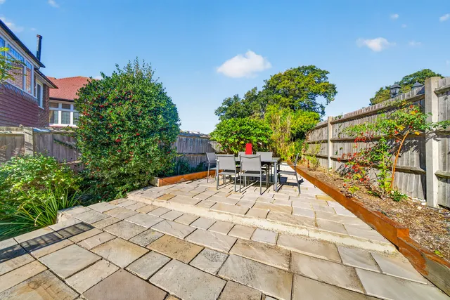 1 Westwood Avenue, London SE19 3UD