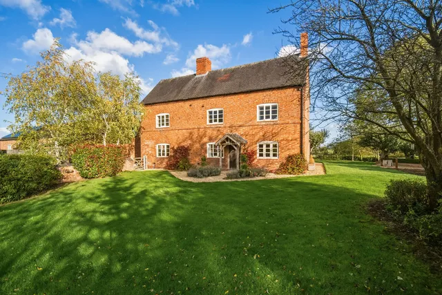 Mount Pleasant Farm Poplar Farm Road, Bromley Hurst WS15 3AY