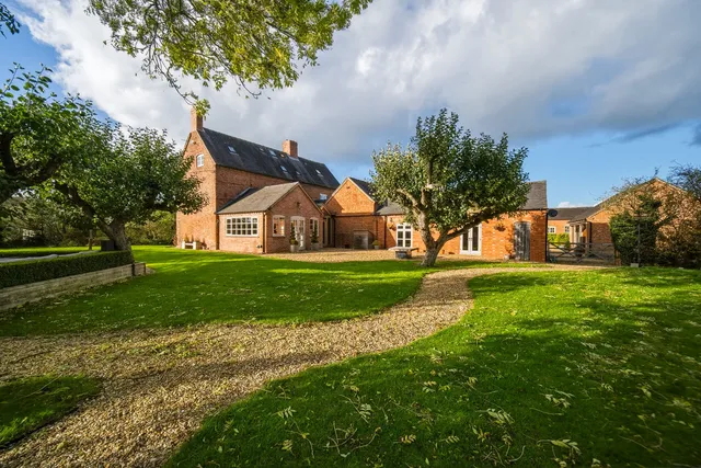 Mount Pleasant Farm Poplar Farm Road, Bromley Hurst WS15 3AY