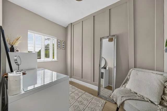 189 London Road South, Poynton SK12 1LQ