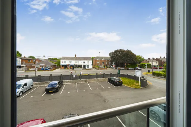Flat 6, Sovereign House Queensway, Poynton SK12 1JG