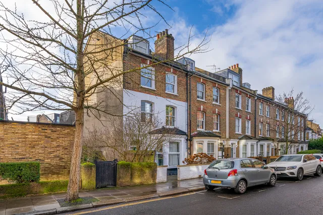 Flat 2, 118 Maygrove Road, London NW6 2ED