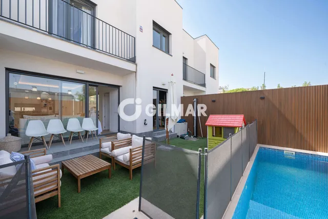 Semi-detached house in MADRID, Madrid