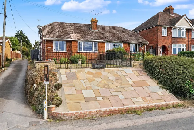 Sheralee Wrens Road, Sittingbourne ME9 8JD