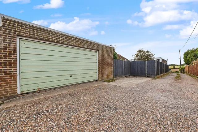 Sheralee Wrens Road, Sittingbourne ME9 8JD